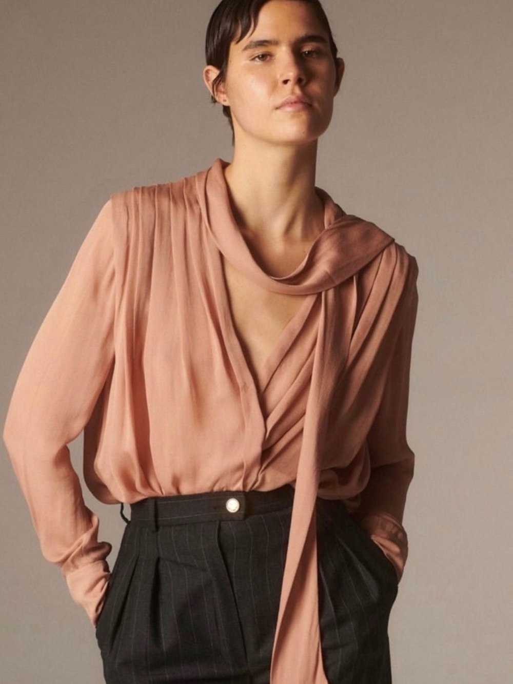 Vintage Chloè Rose Blush Draped Tie-Neck Blouse - Size: FR 36